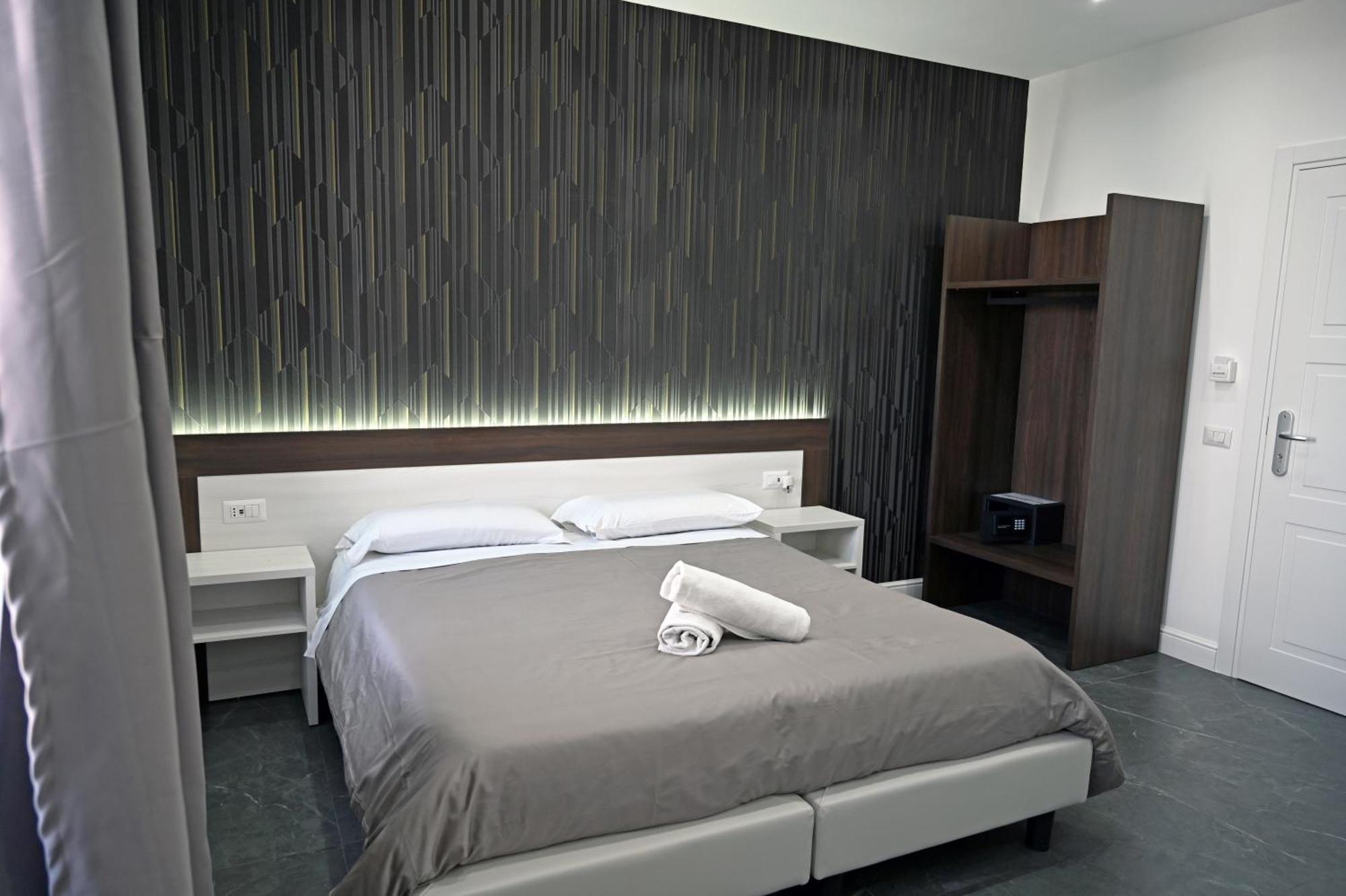 Hotel Blanc Casoria Esterno foto