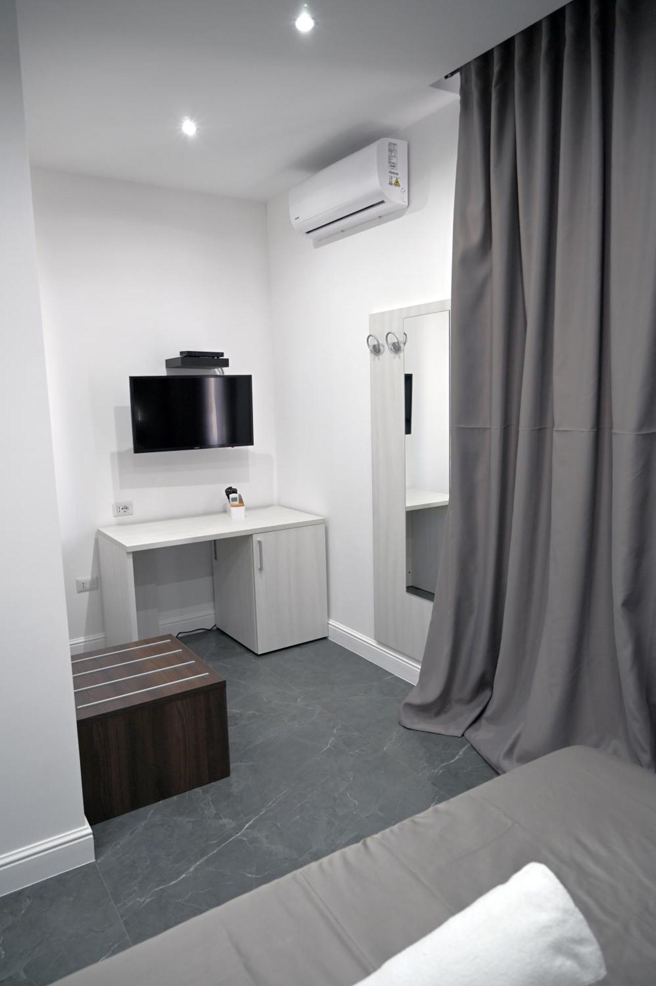 Hotel Blanc Casoria Esterno foto