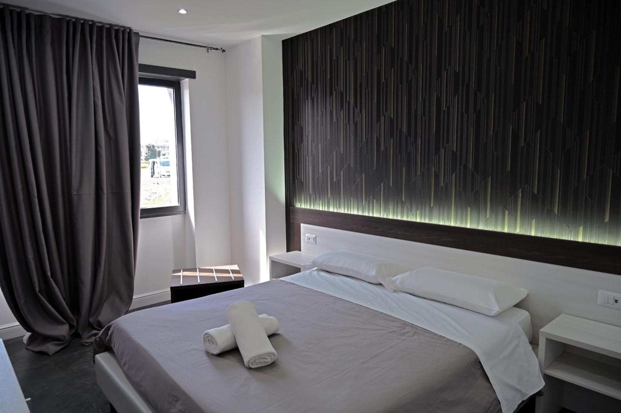 Hotel Blanc Casoria Esterno foto