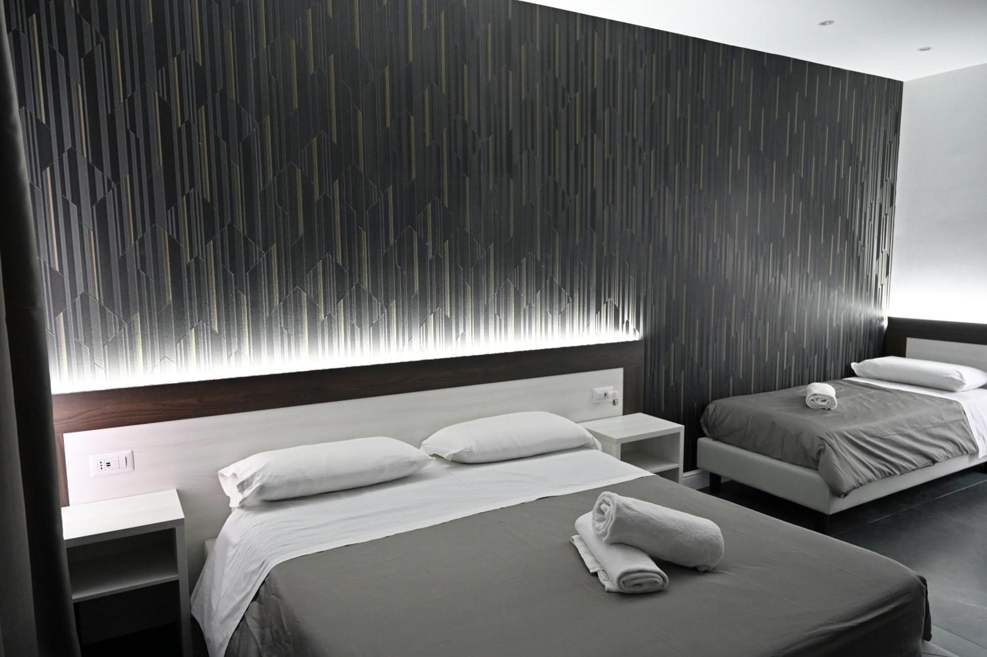 Hotel Blanc Casoria Esterno foto