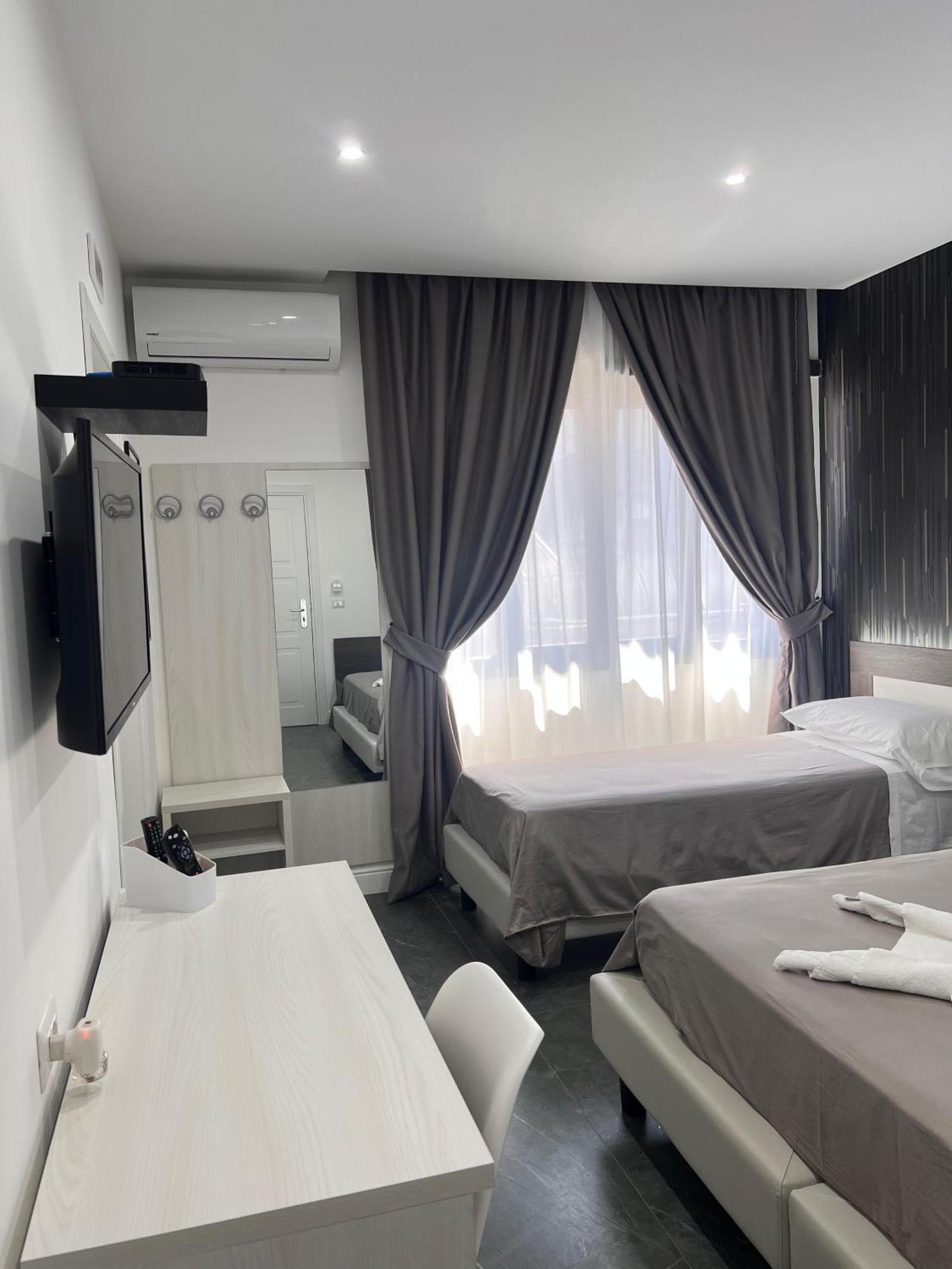 Hotel Blanc Casoria Esterno foto